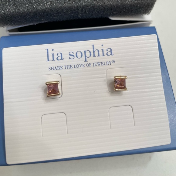 ❤️Lia Sophia Earrings NWOT - Picture 3 of 4